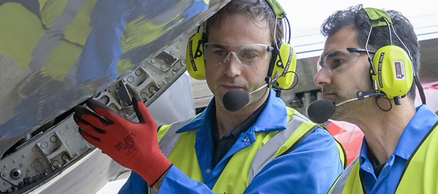 KLM UK Engineering signs base maintenance support for BA CityFlyer
